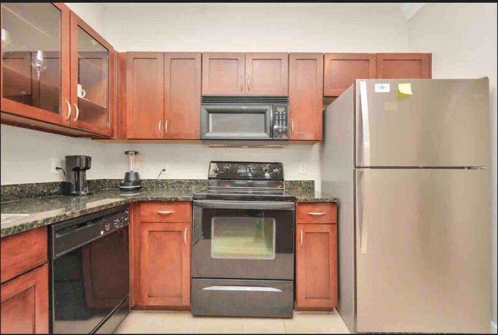 Luxury 1Bedroom/Pool View/ Galleria W/Study Desk 휴스턴 외부 사진